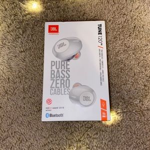 JBL tune 120TWS